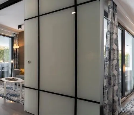 Luxusowy & Hike Kalinowa 아파트 슈차이르크